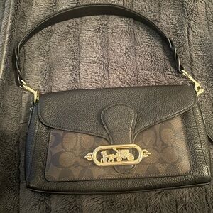 Signature Canvas Shoulder bag